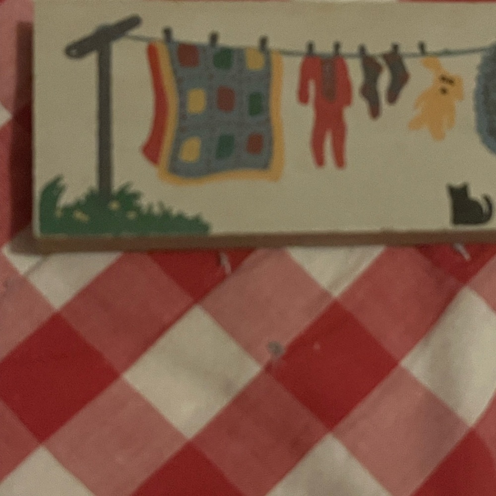 Cat's Meow Shelf Sitter Clothesline - Picture 2 of 5